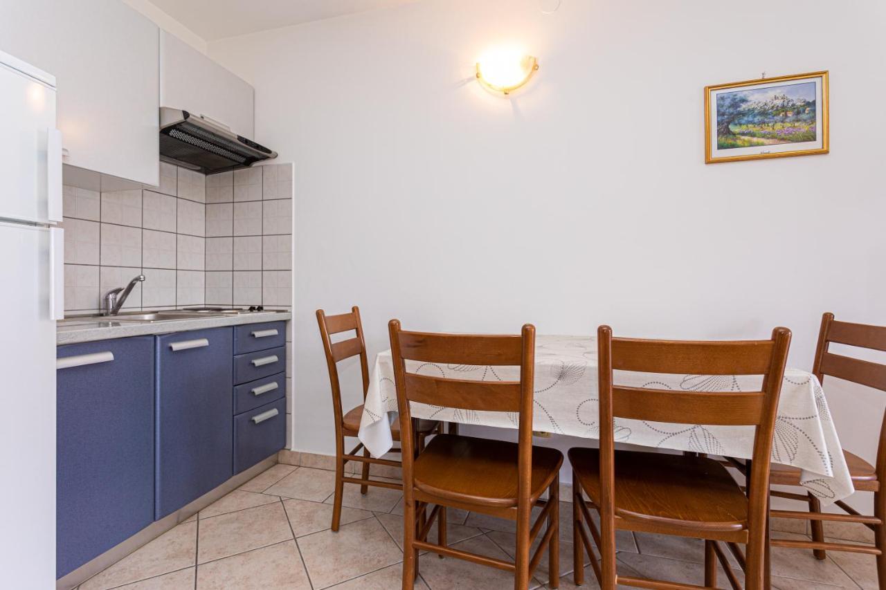 Apartments Crnekovic I Zarok باشْكا المظهر الخارجي الصورة