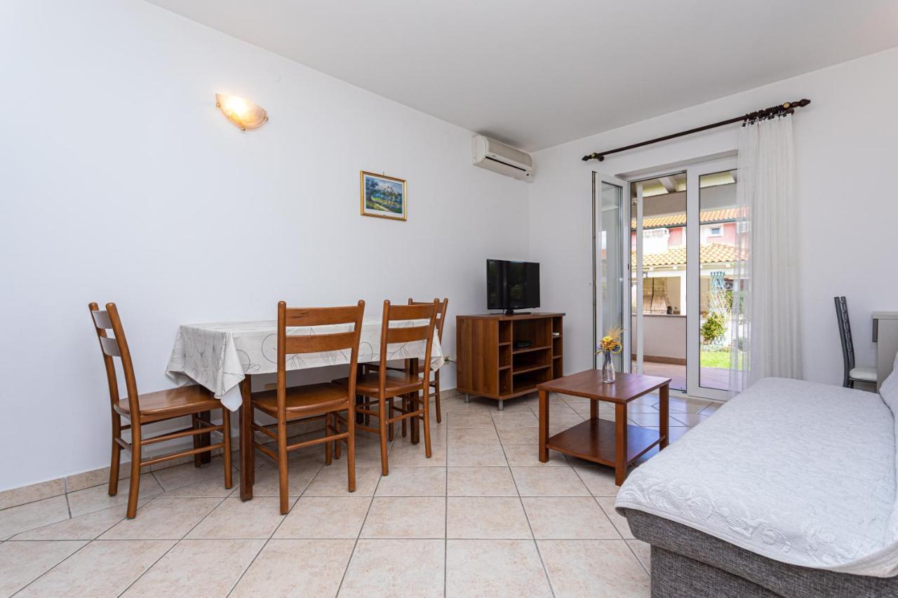 Apartments Crnekovic I Zarok باشْكا المظهر الخارجي الصورة