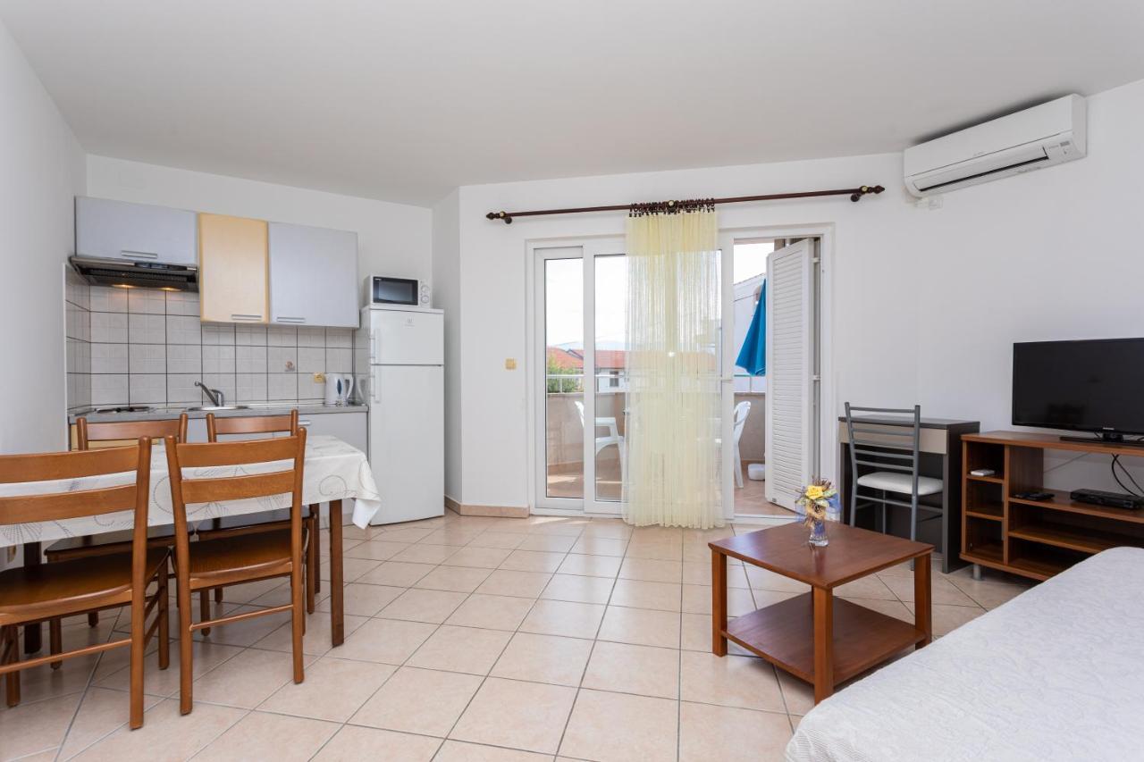 Apartments Crnekovic I Zarok باشْكا المظهر الخارجي الصورة