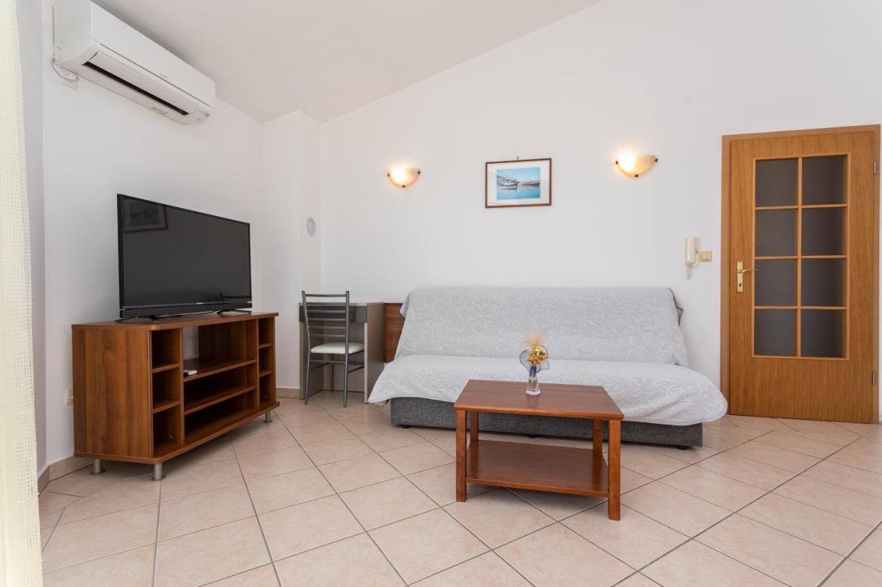Apartments Crnekovic I Zarok باشْكا المظهر الخارجي الصورة